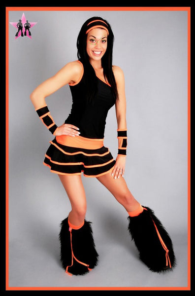 Shimmy Black & Orange Outfit