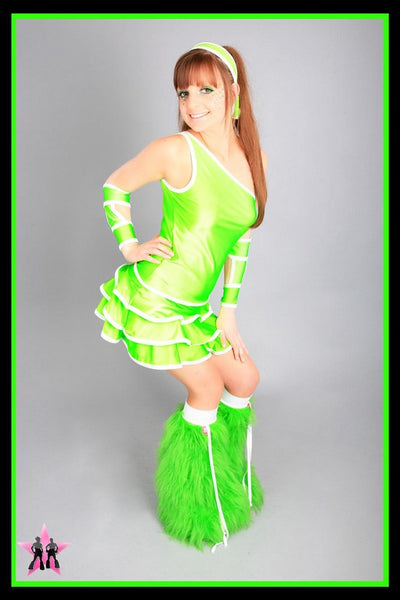 Shimmy Green & White Outfit